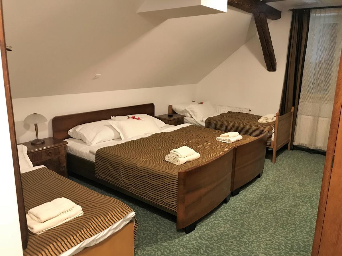 Hotel park Ptuj Buitenkant foto